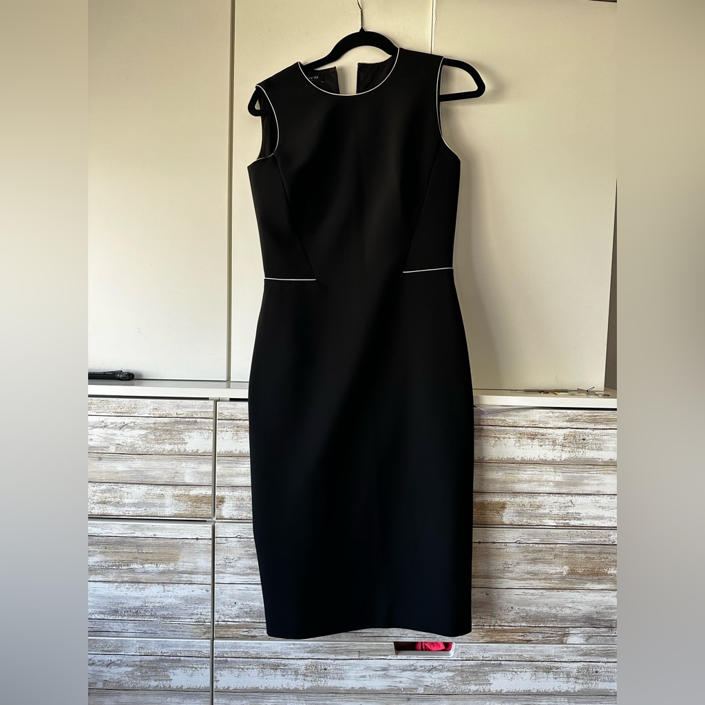 Lafayette 148 New York Black Sheath Midi Dress Size 2 Minimalist Career